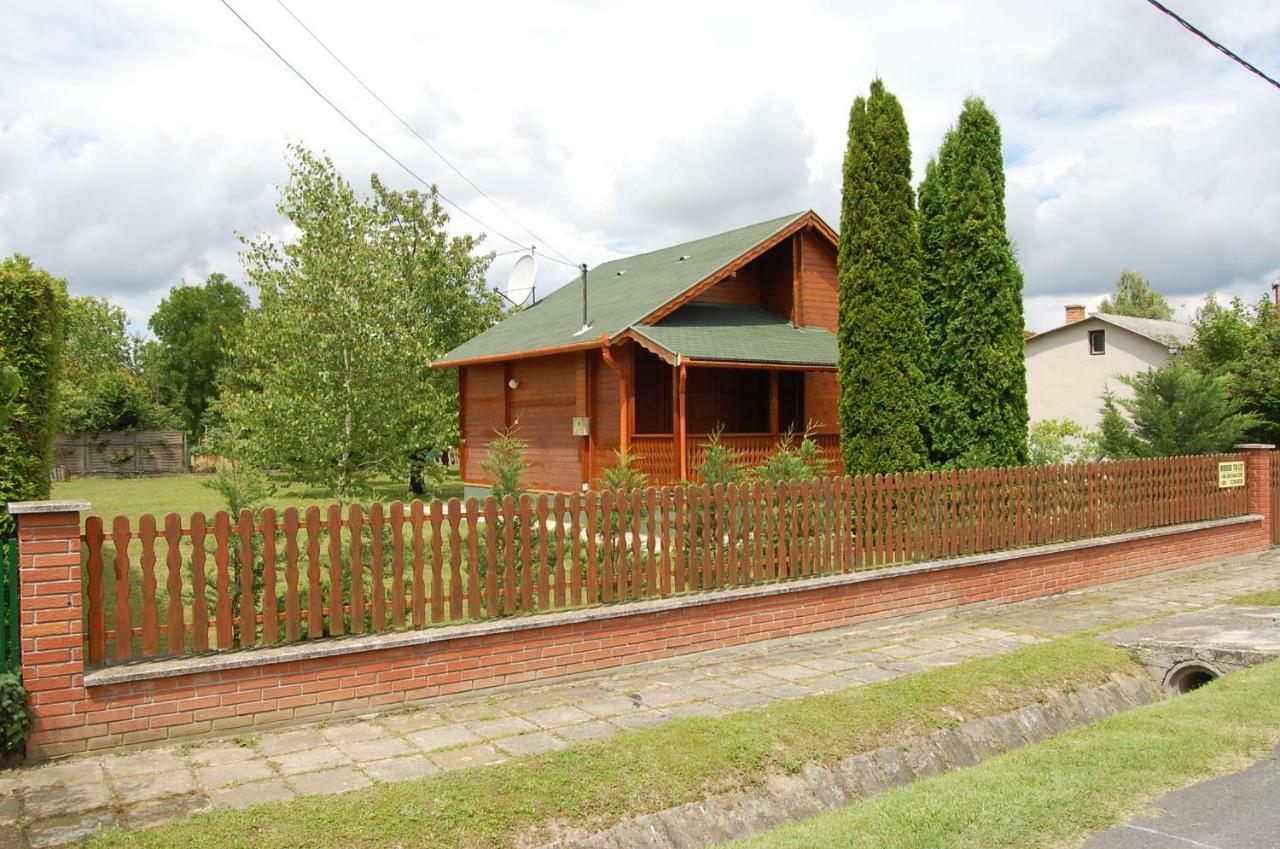 Lake House Farsang Balatonberény Exteriör bild